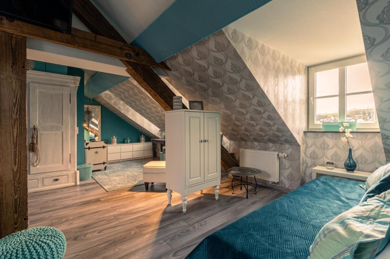 Apartamento Oriental Cozy Loft - Orientalisches gemütliches Loft Weibern Exterior foto